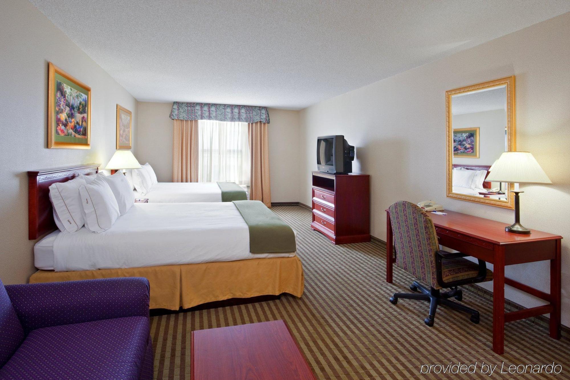 Holiday Inn Express Hotel & Suites Circleville By Ihg מראה חיצוני תמונה