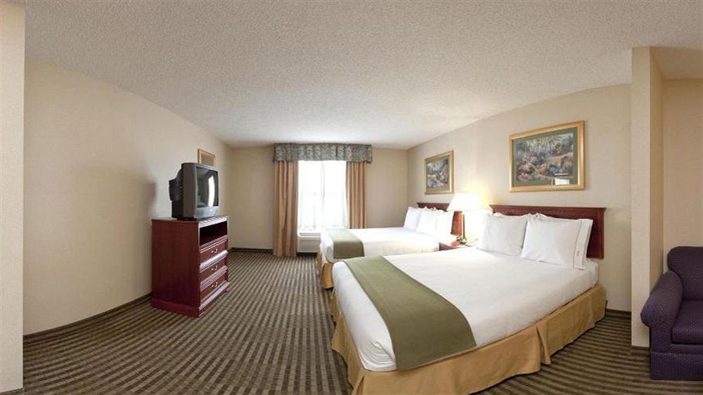 Holiday Inn Express Hotel & Suites Circleville By Ihg מראה חיצוני תמונה